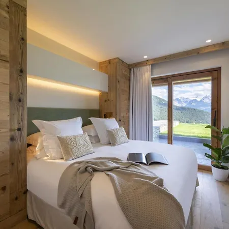 Mystique: A Chalet Above The Clouds *